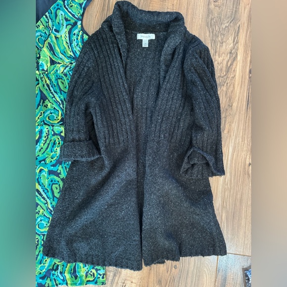 Women’s Medium Clothing Bundle - Picture 4 of 5